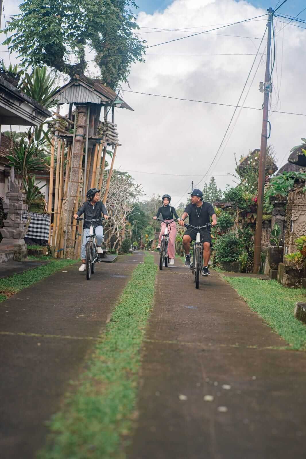 WhatsApp Image 2025-11-15 at 3.30.04 PM (1)